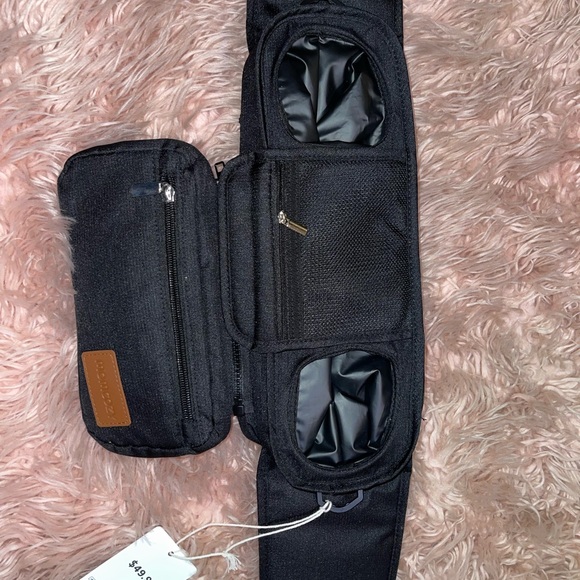 COPY - Momcozy Universal stroller organizer/Caddy with Insulated Cup Holder - Picture 5 of 9